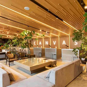 **** Hotel The Royal Park Canvas - Odori Park Japon